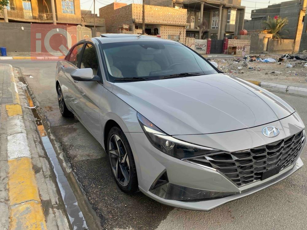 هیوندای ئەلەنترا